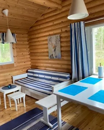 Tamminiemen Lomamoekit Кустави